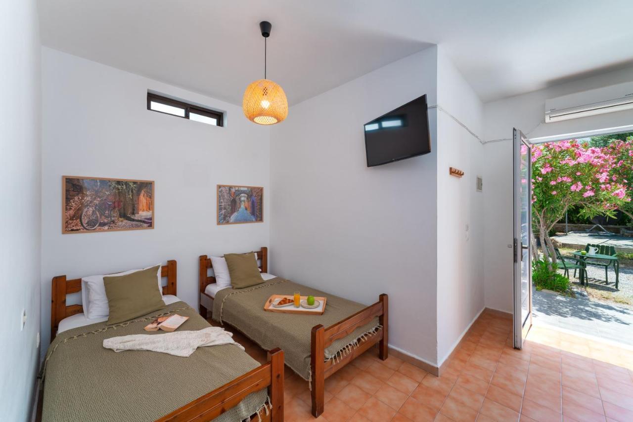 Tselios Apartments & Studios Kiotari Zimmer foto